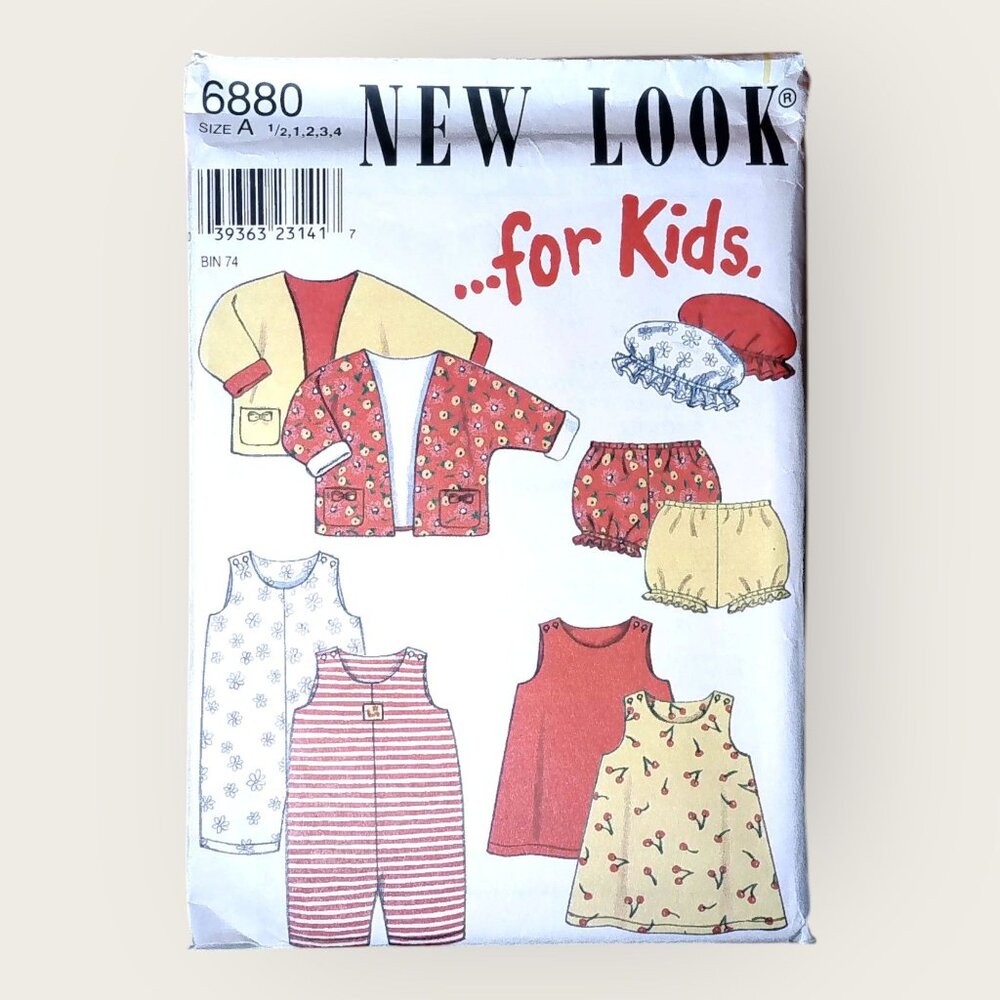 New Look Sewing Pattern 6880 Unisex Babies Jacket Dress Romper Panties Hat 1/2-4